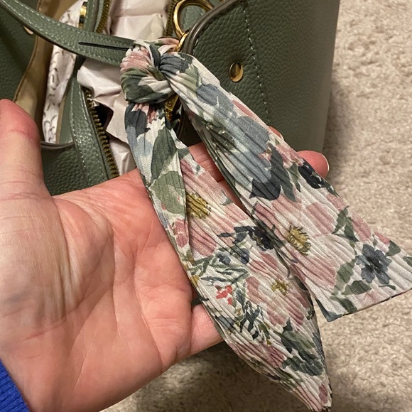 Nanette Lepore Green Tote with Gold Accents - Picture 9 of 11